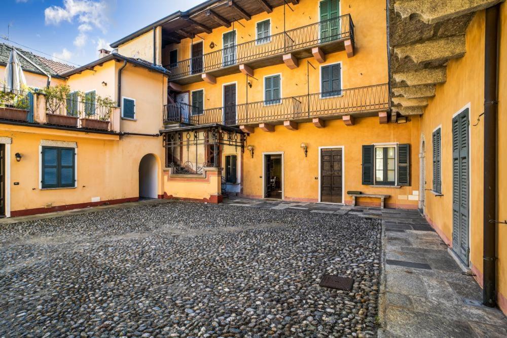 Residenza Al Lago San Maurizio D'opaglio Exteriör bild