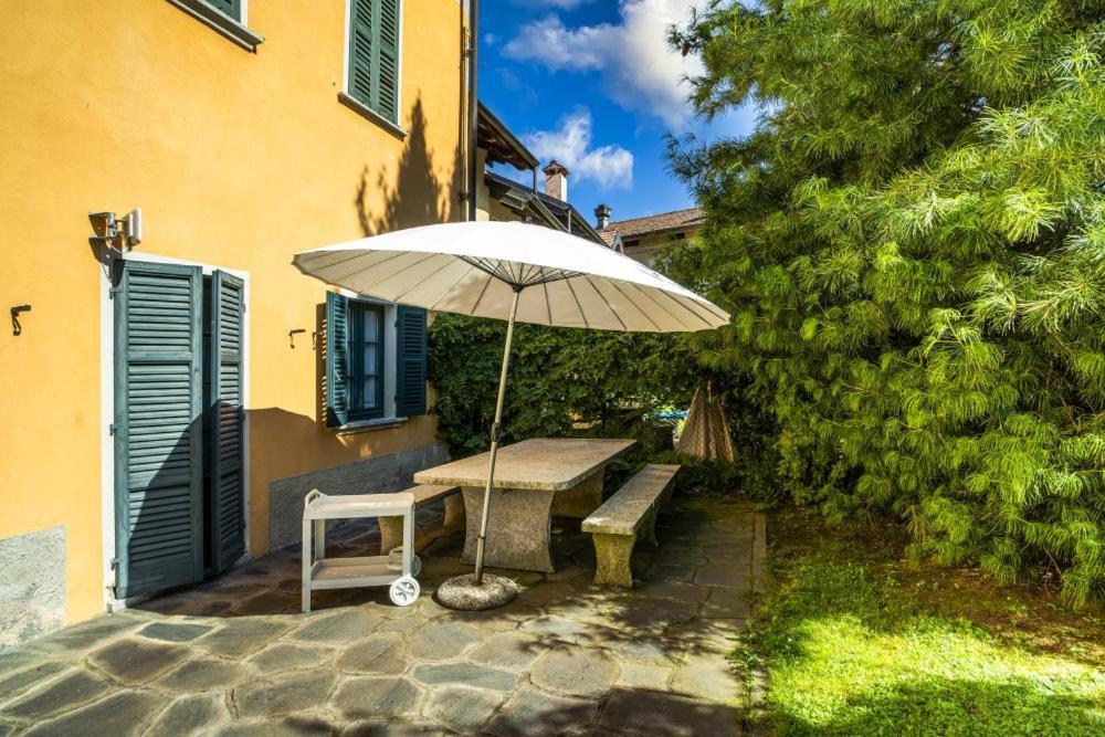 Residenza Al Lago San Maurizio D'opaglio Exteriör bild